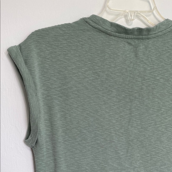 Women's Marled Essentials Green Casual Top - Picture 4 of 8